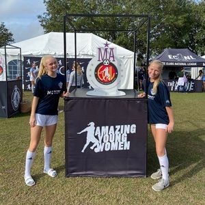 Meet your Posher, Lexi